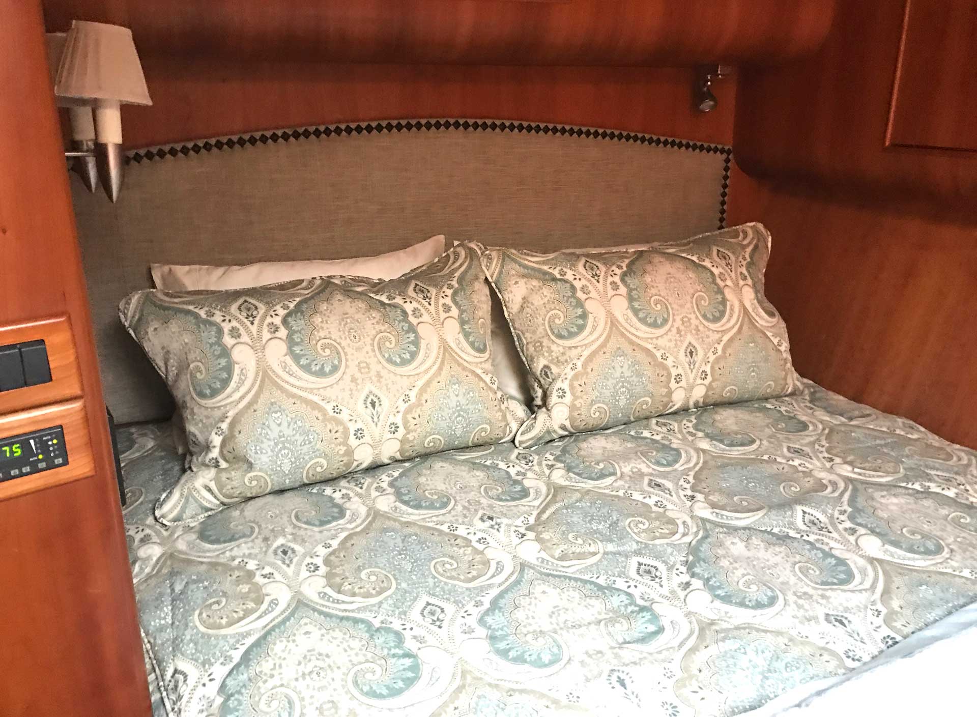 Annapolis Yacht Interiors Bedding and Sheets for Boats and Marine